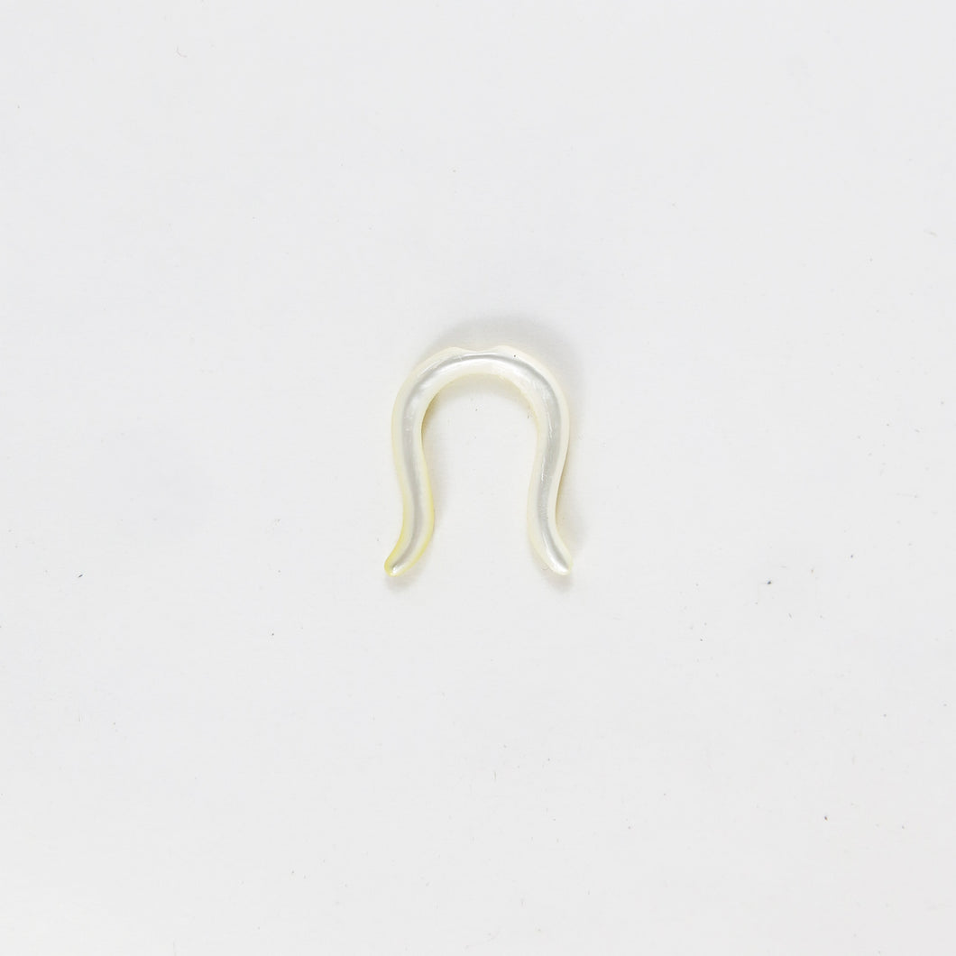 Mother of Pearl Omega Septum Retainer with Notch